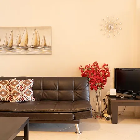 Inhouse Apartment *
