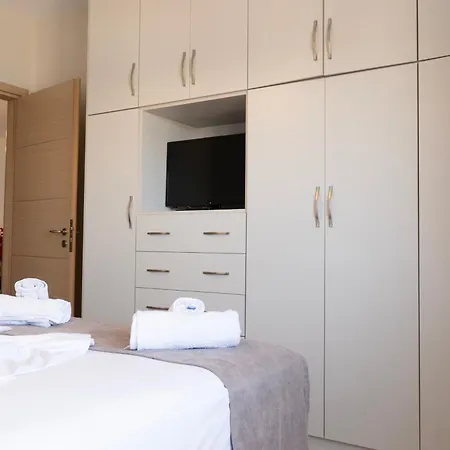 Inhouse Apartment