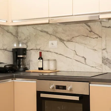 Inhouse Apartment Sarande
