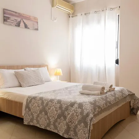 Inhouse Apartment Sarande